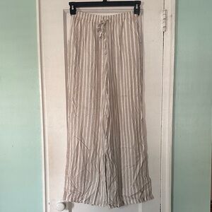 Stradivarius bundle (NWT wide leg linen pants and size 2 wide leg brown pants)